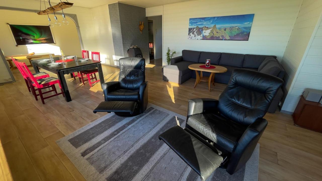 Lofoten Red Villa Laupstad Extérieur photo